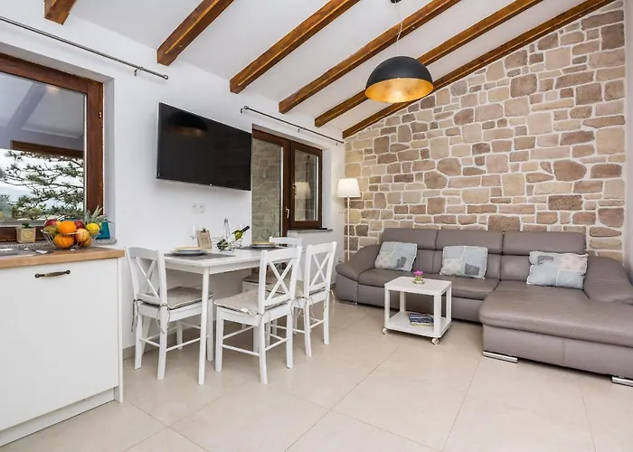 Apartment Malcic Vir